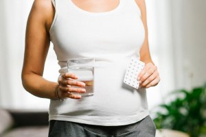How to Take Folic Acid During Pregnancy: 3 Tips