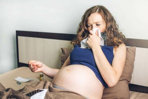 Measles During Pregnancy: Symptoms and Treatment
