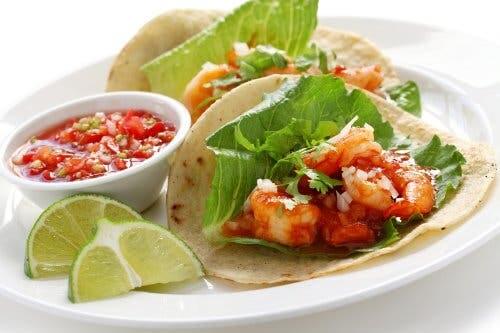 How to Prepare Delicious Shrimp Tacos: 3 Recipes
