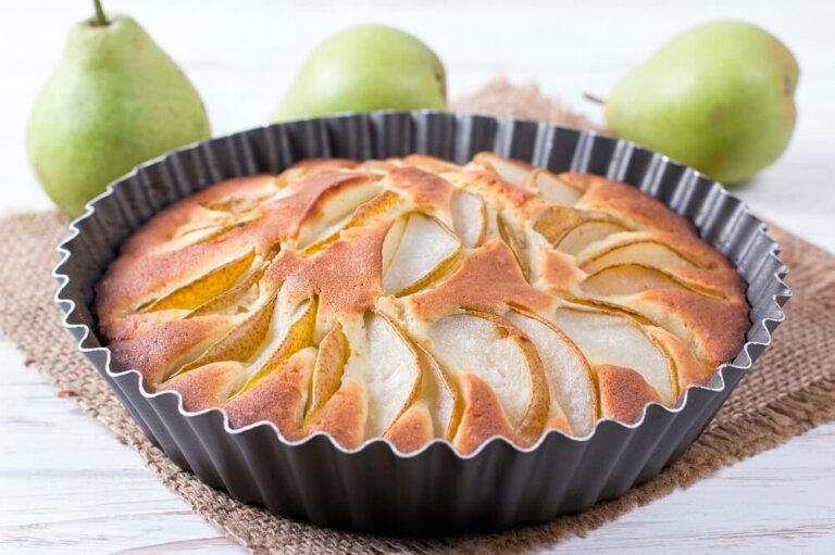 How to Make a Sugar-Free Pear Pie