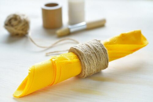 Servietringe af snor