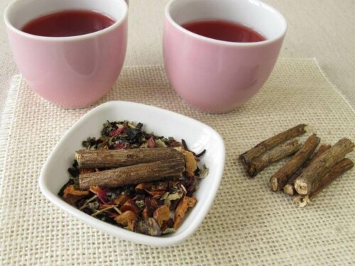 Fennel and licorice infusion.