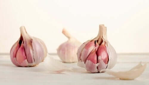 Garlic heads.