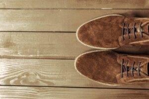 How to Clean Suede Shoes: Useful Tips