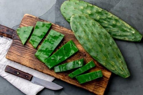 Prickly pear can be used as a natural remedy for type 2 diabetes.