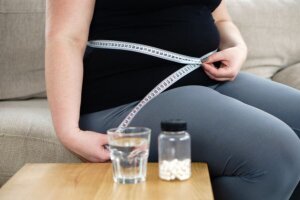 8 Supplements for Treating Obesity