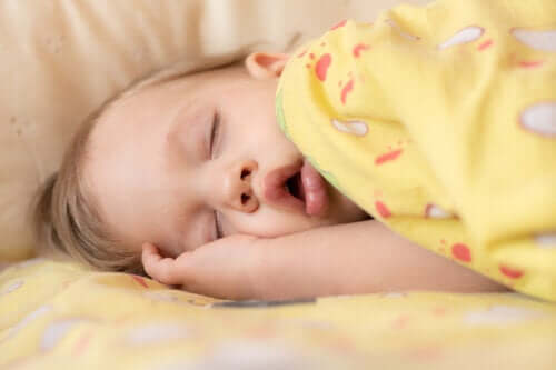 Symptoms and Treatment of Sleep Apnea in Babies