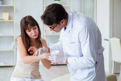 Symptoms, Causes and Treatment of Skin Rash