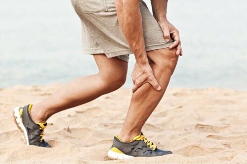 A man with cramp.