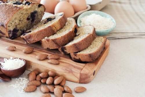 How to Make Delicious Coconut and Almond Bread