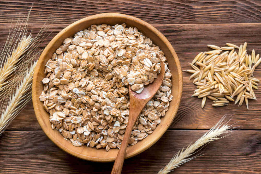 Oats: source of soluble fiber.