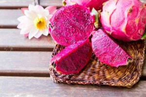Discover the Properties of the Exotic Pink Dragon Fruit