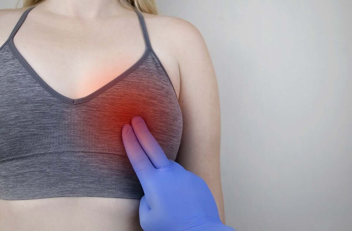 mastitis pain in breast