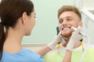 Four Ways to Remove Tartar from Your Teeth