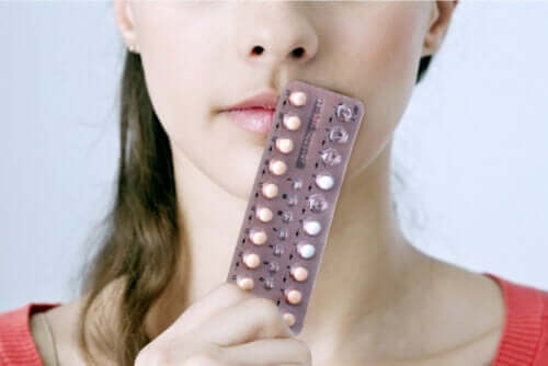 Birth Control For Skin: Types and Effects