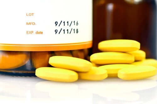 The Expiration Date of Medicine: Does Effectiveness Decrease?