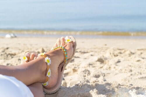 5 Tips for Taking Care of Your Feet this Summer
