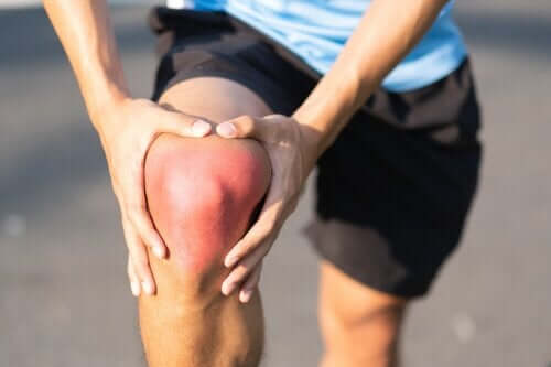 Knee Sprain: Causes, Symptoms and Recommendations