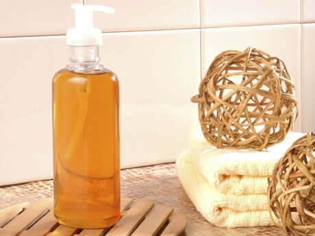 Liquid soap.