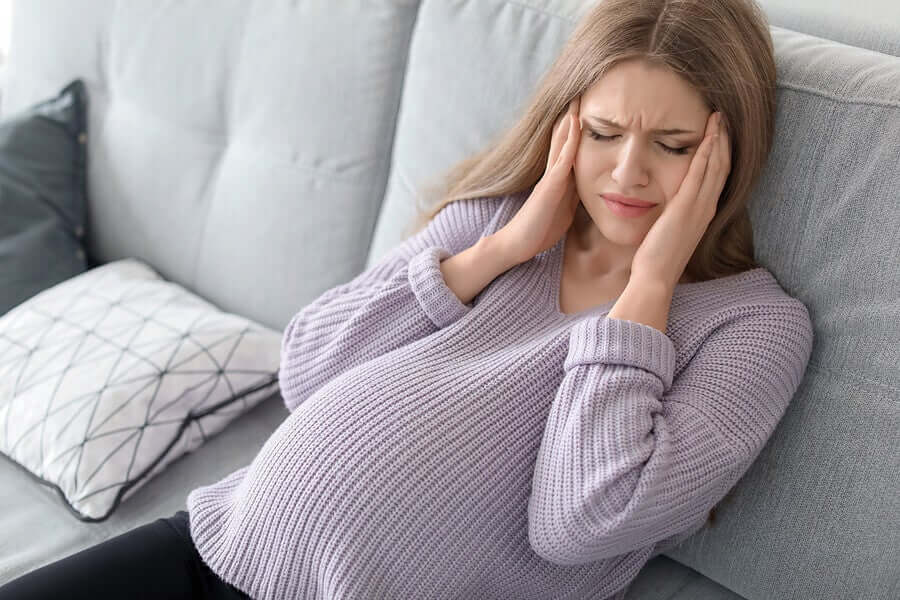 Pregnant woman with stress.