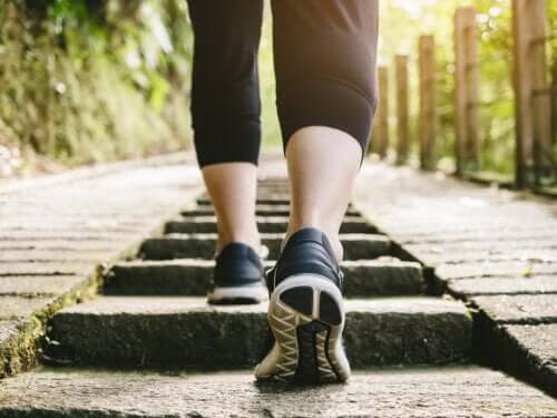 Is Walking After Eating Healthy?
