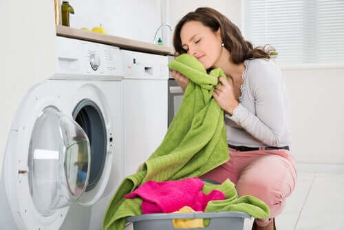 Washing towels