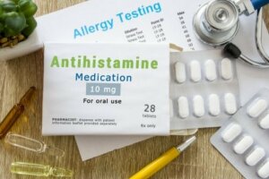 Uses and Contraindications of Loratadine