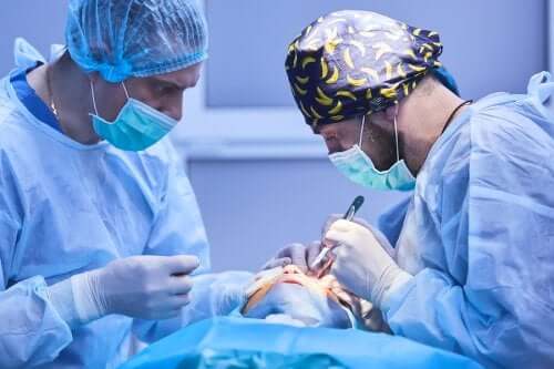 Cataract Surgery: What's It Like?