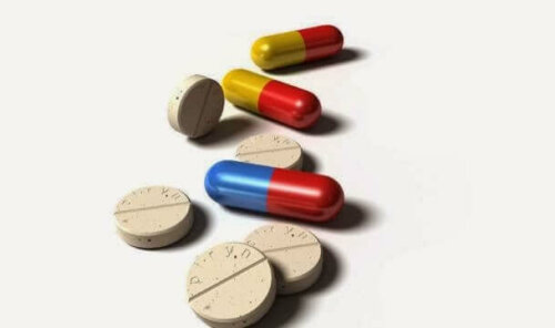 Tablets for the treatment of hyperpotassemia.