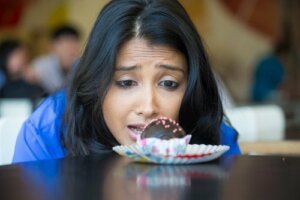 Food Cravings: The Irresistible Desire to Eat