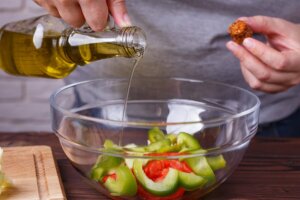 Low-Calorie Mediterranean Diet: What Should You Keep in Mind?