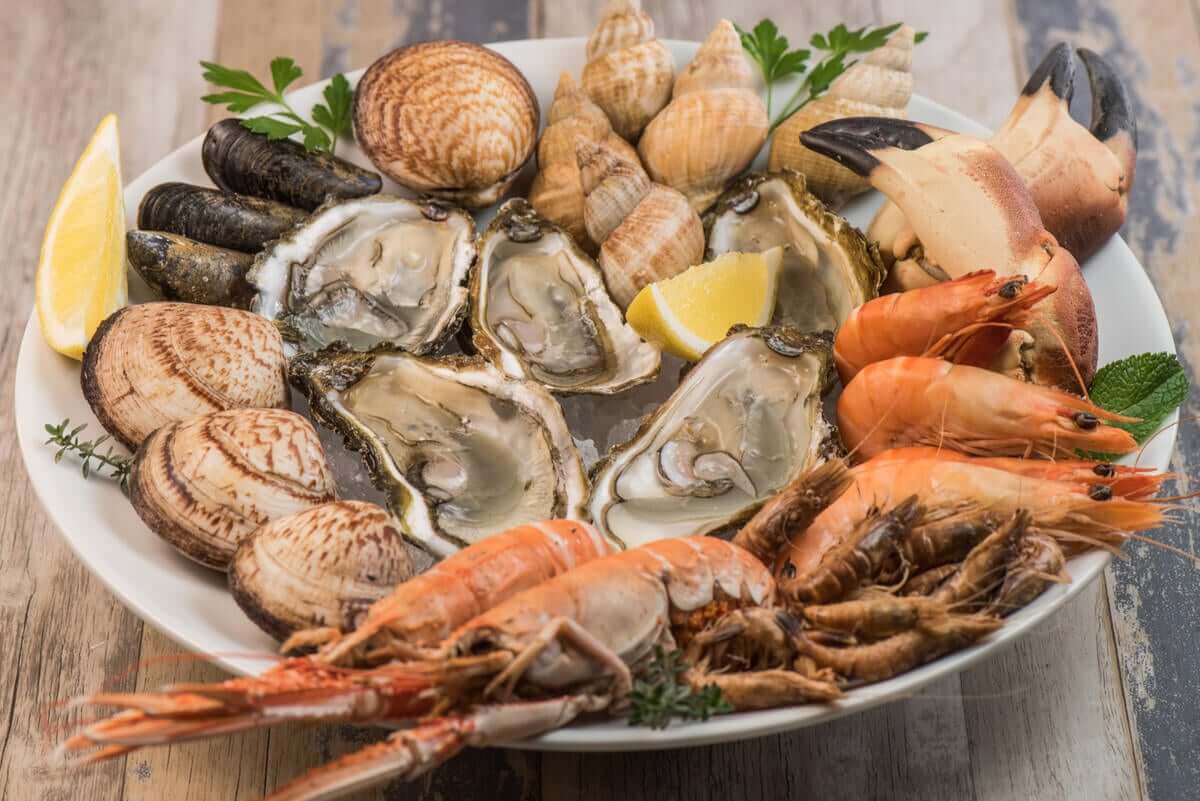 Variety of seafood on a plate.