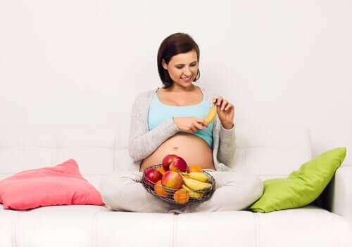 Risks of a High Sugar Diet During Pregnancy