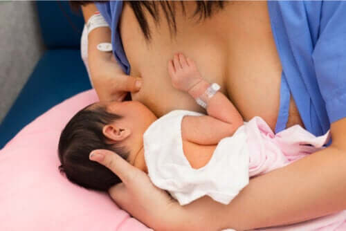 Skin-to-Skin Contact: Essential After Childbirth