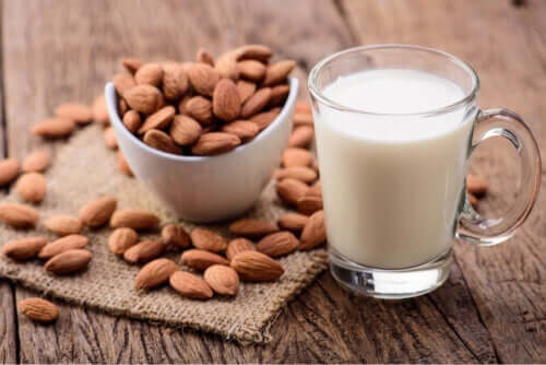 Almond milk for children.