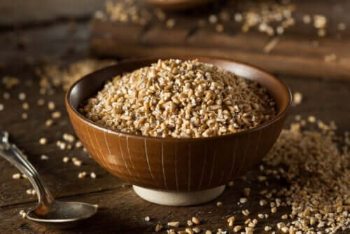 Steel-Cut Oats: What Are They and How to Prepare Them?