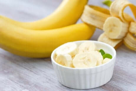 These are sliced bananas. 