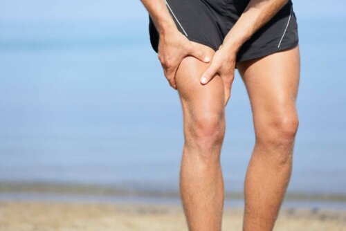 A man with thigh pain.