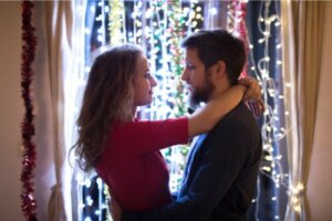 9 New Year's Resolutions to Grow as a Couple