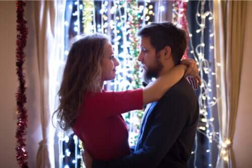 9 New Year's Resolutions to Grow as a Couple