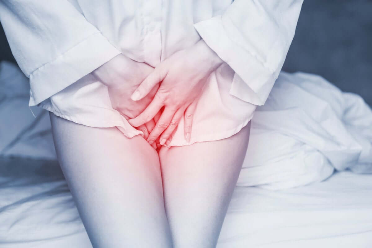 A woman with bad genital odor.