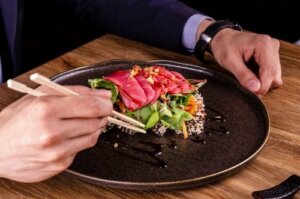 Can You Eat Raw Tuna?