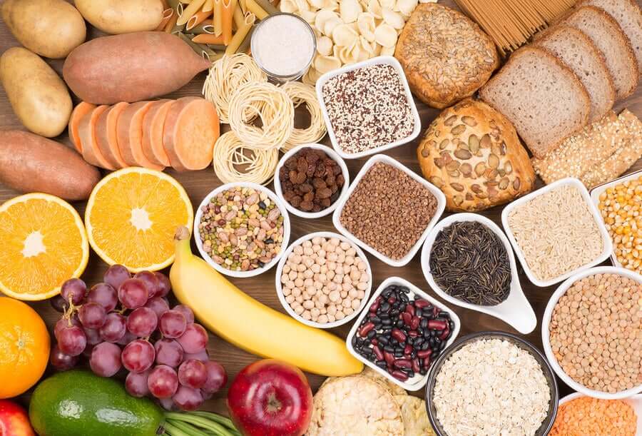 Fødevarer rige på kulhydrater kan i små mængder være en del af en ernæringsmæssig behandling af diabetes