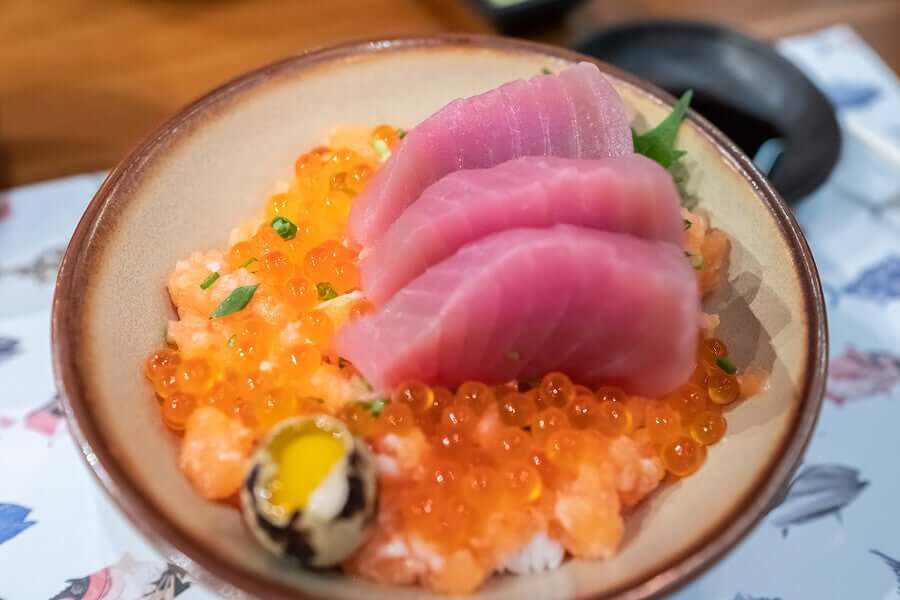 Raw tuna on a plate.