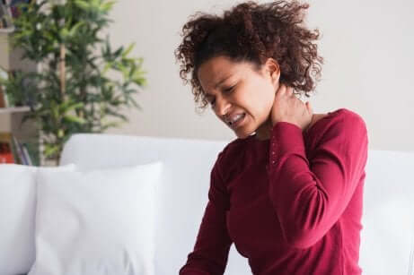 Woman with neck pain