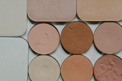 A makeup palette.