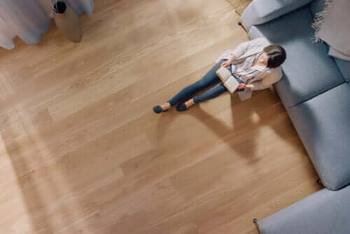 The Pros and Cons of Hardwood Flooring