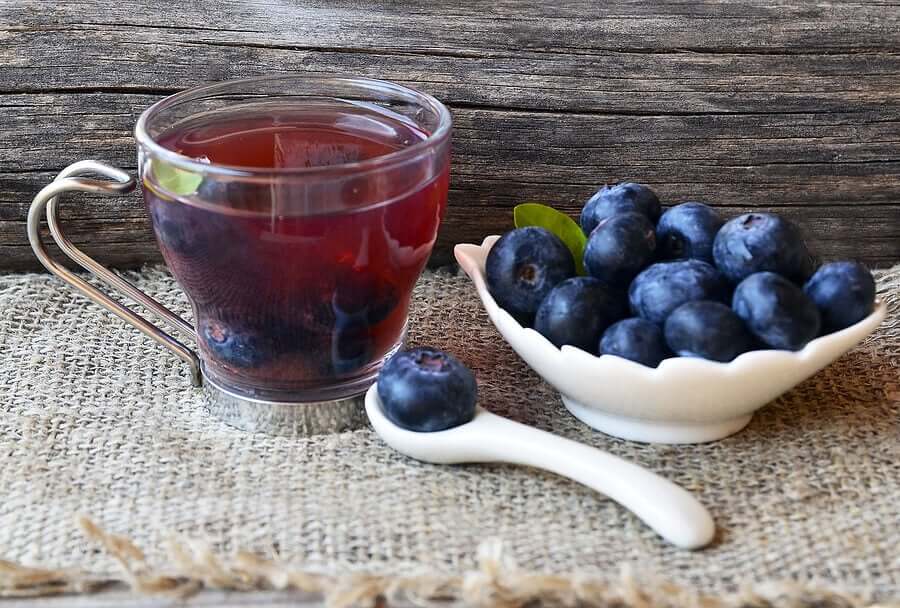 Fresh blueberries and blueberry juice.