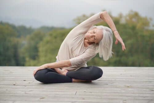 4 Natural Therapies for Symptoms of Arthritis