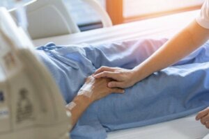 How to Avoid and Treat Bedsores Naturally